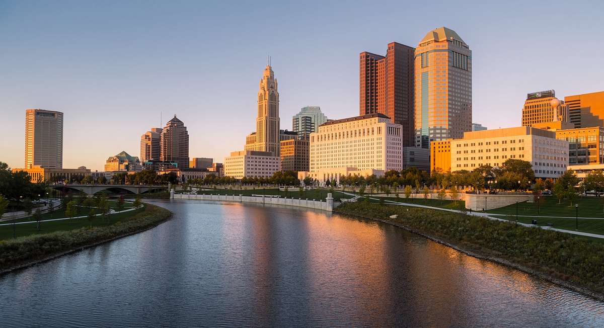 columbus-ohio-city-urban-buildings_PD